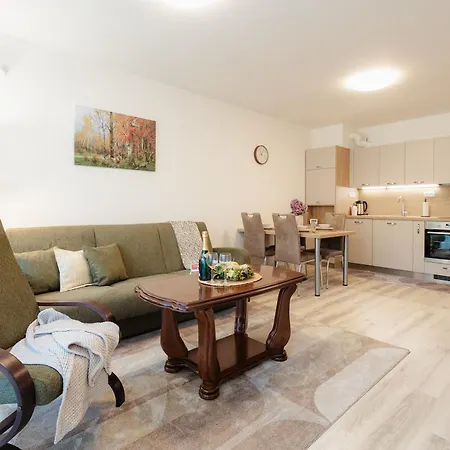 Pod Vinicou With Balcony براتسيلافا