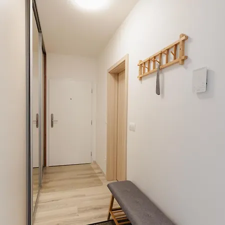 Pod Vinicou With Balcony Lejlighed