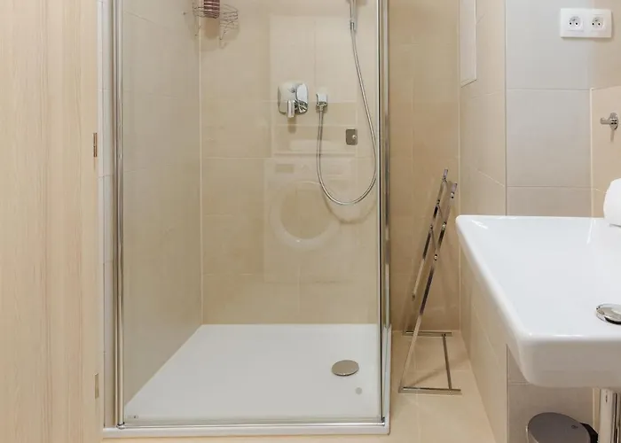 Apartment Pod Vinicou With Balcony