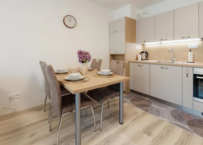 Pod Vinicou With Balcony